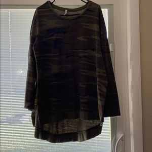 Z supply camo sweatshirt